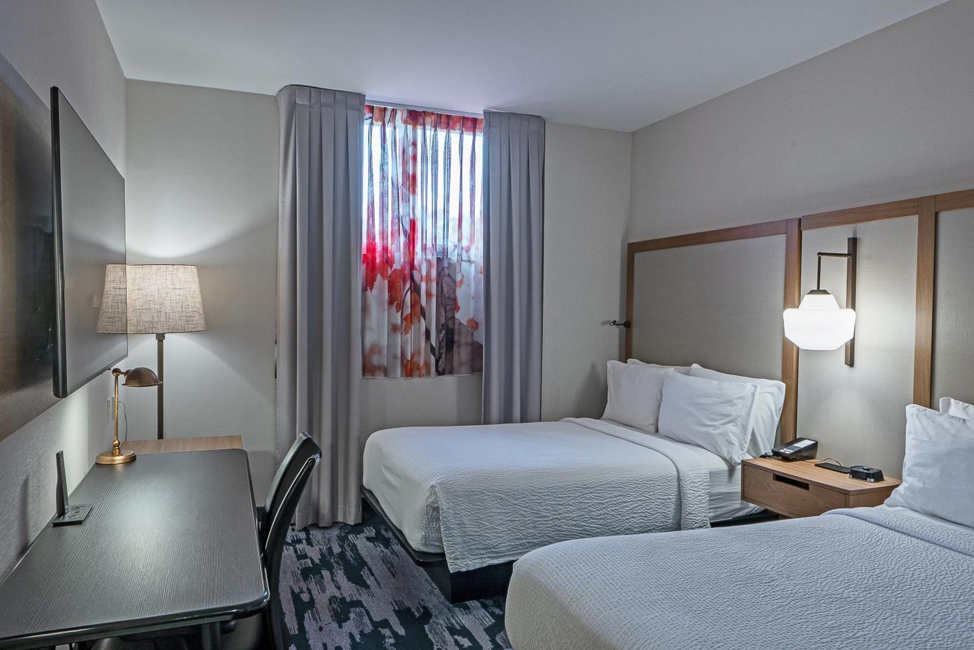 Fairfield Inn By Marriott New York Laguardia Airport/Astoria Dış mekan fotoğraf