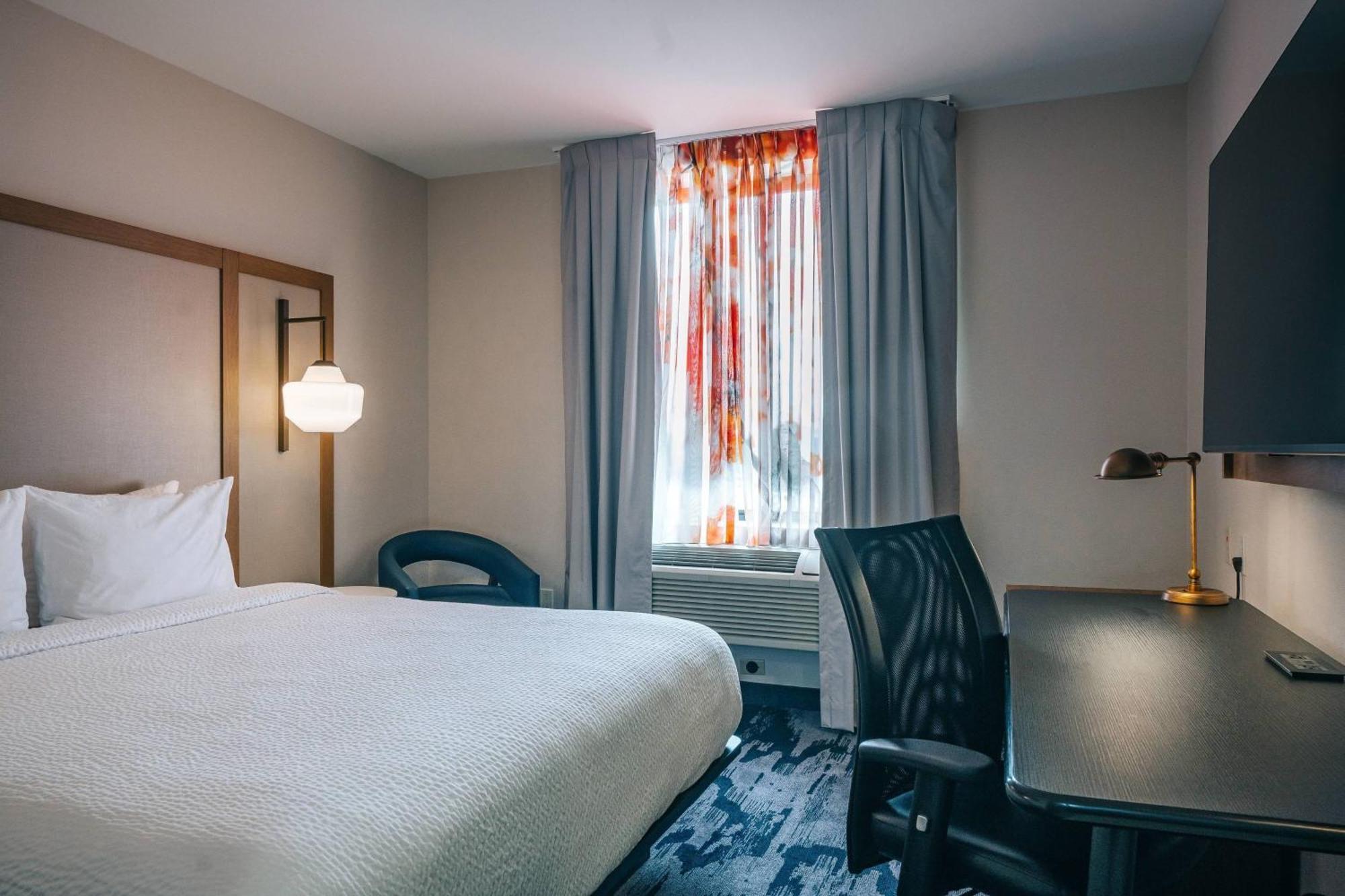Fairfield Inn By Marriott New York Laguardia Airport/Astoria Dış mekan fotoğraf